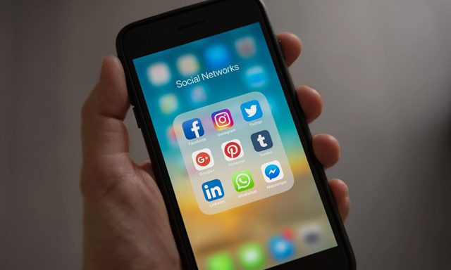 Social Media Marketing (SMM)